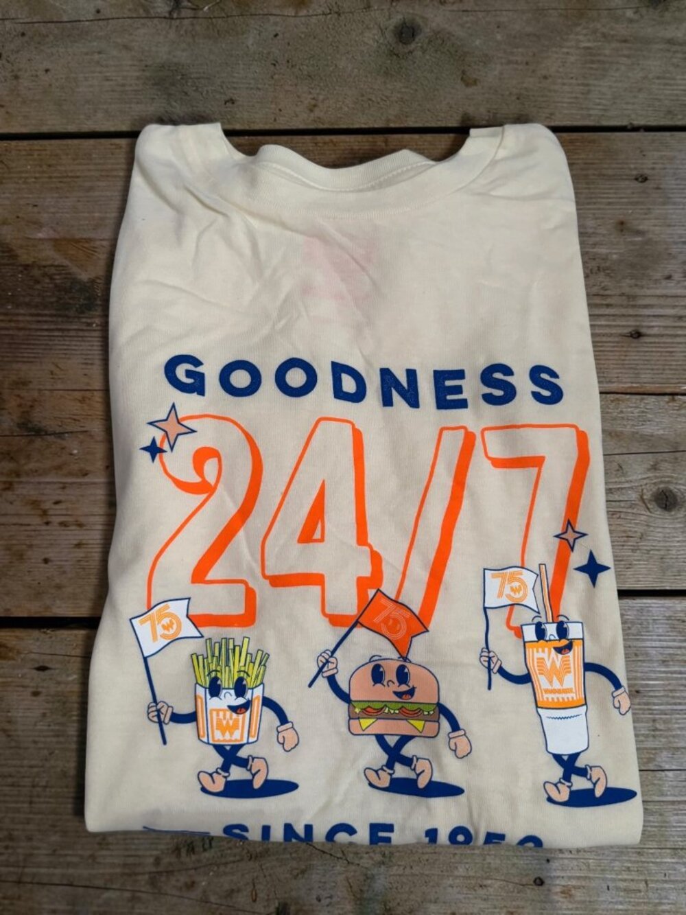 Whataburger Goodness 24/7 Graphic T-Shirt Small Crew Neck Beige Cotton Blend